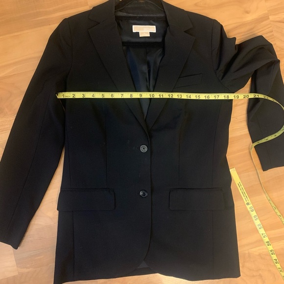 NWOT Single Breasted Oversized Blazer: Michael Kors - Picture 3 of 9